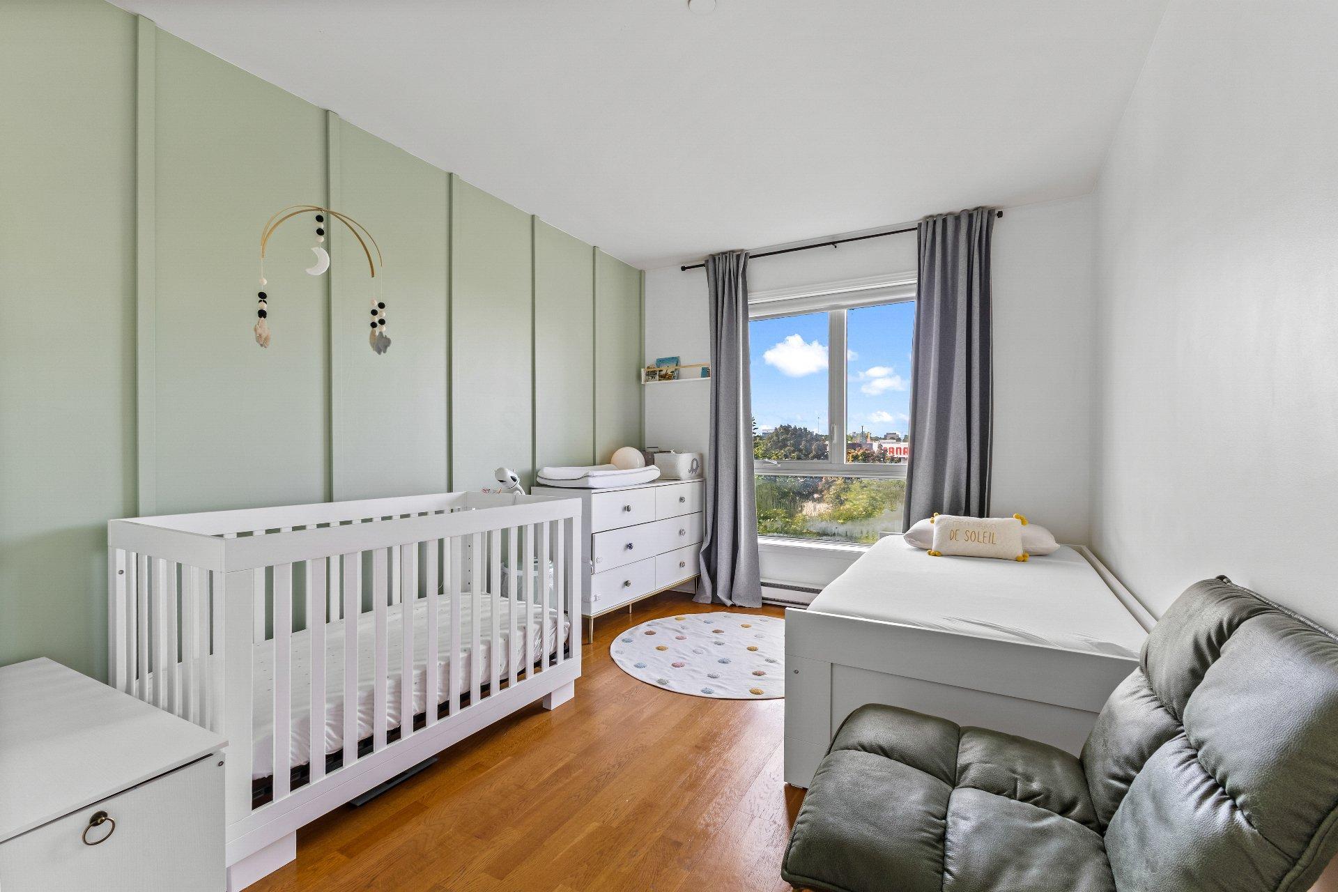 









1445


Boul. Le Corbusier

, 301,
Laval (Laval-des-Rapides),




QC
H7N6L1

