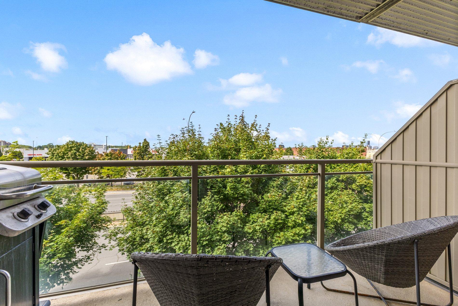 









1445


Boul. Le Corbusier

, 301,
Laval (Laval-des-Rapides),




QC
H7N6L1

