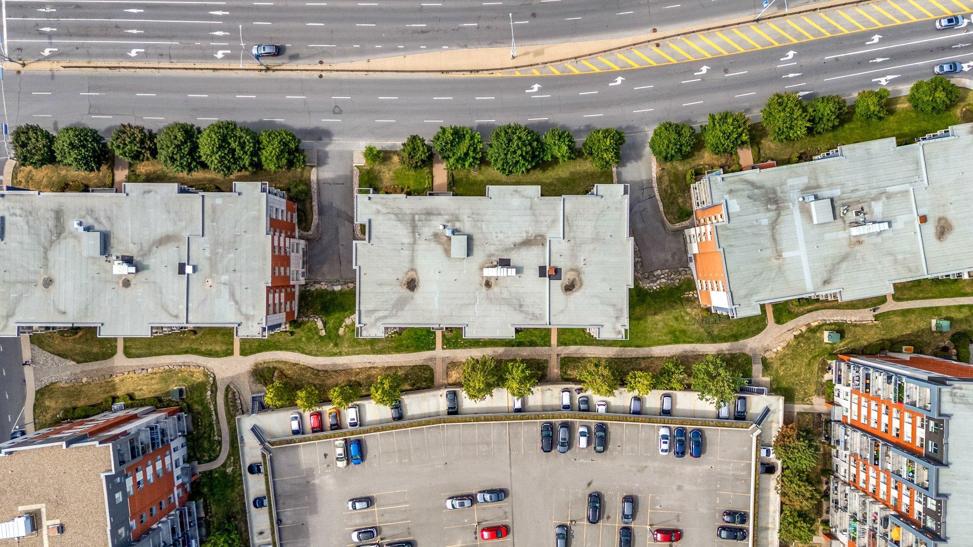 









1445


Boul. Le Corbusier

, 301,
Laval (Laval-des-Rapides),




QC
H7N6L1

