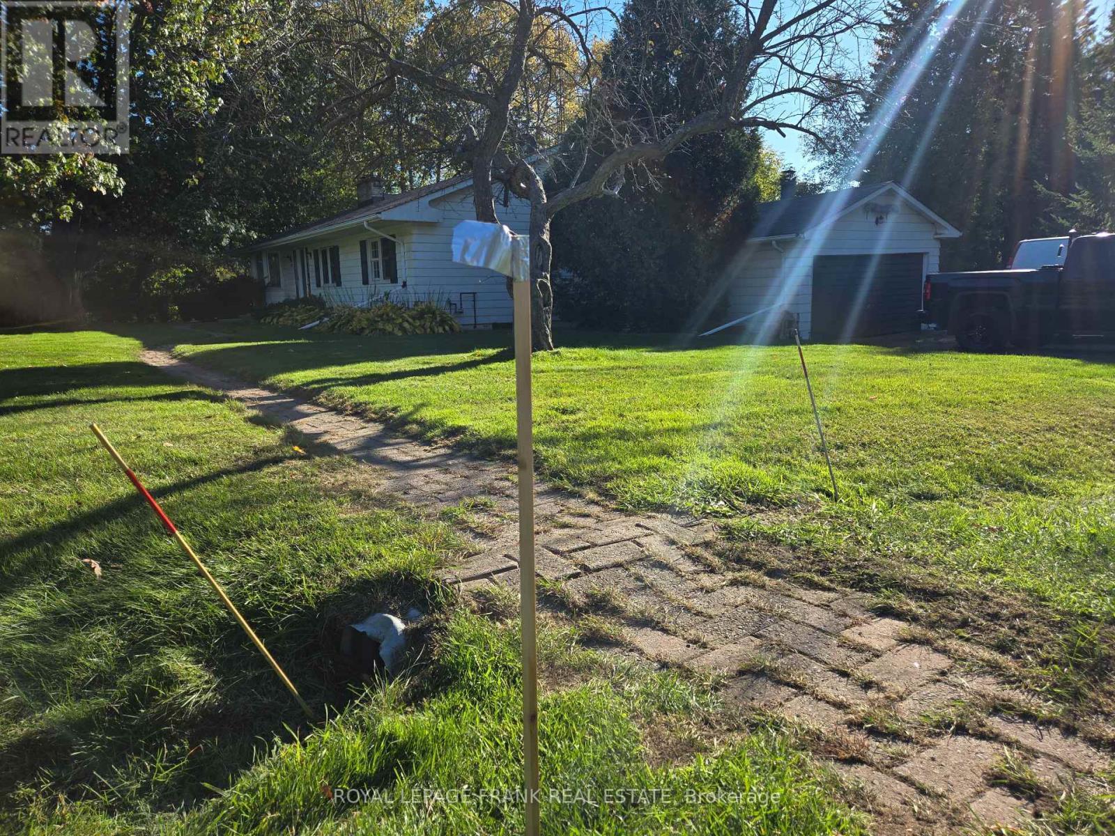 












1330 CHURCH STREET

,
Clarington (Newcastle),







Ontario
L1B1C6

