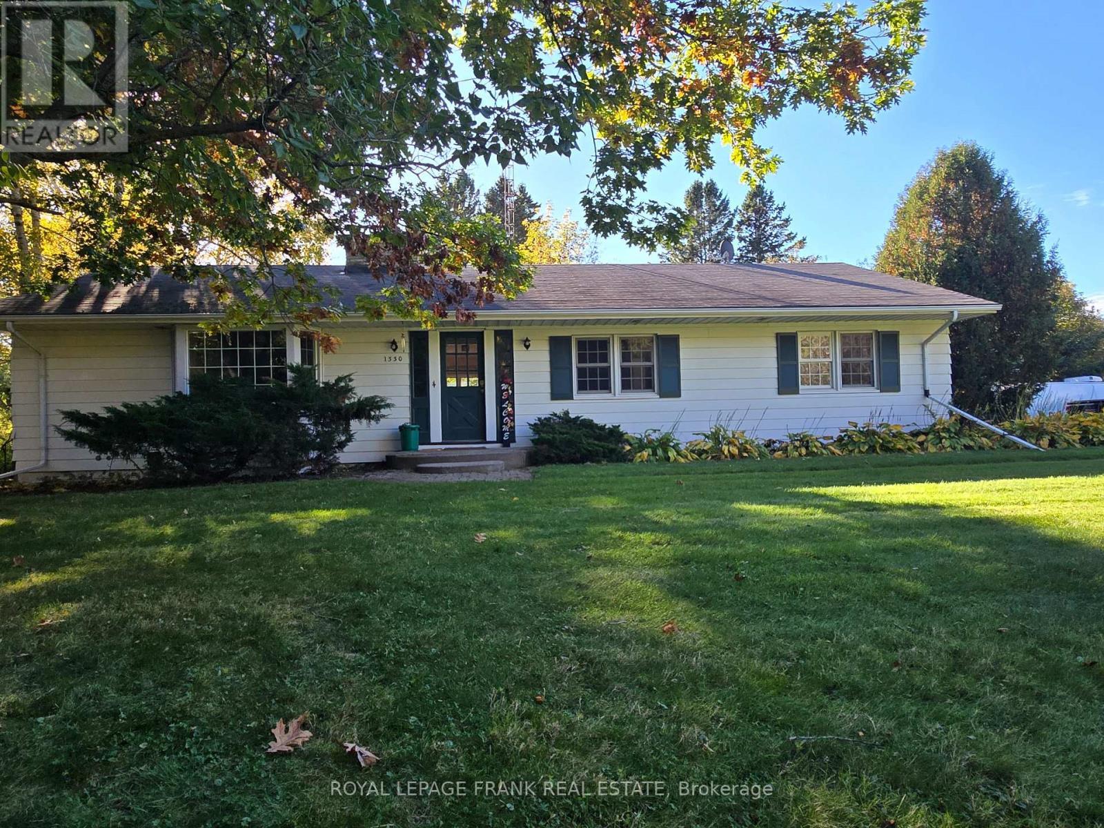 












1330 CHURCH STREET

,
Clarington (Newcastle),







Ontario
L1B1C6

