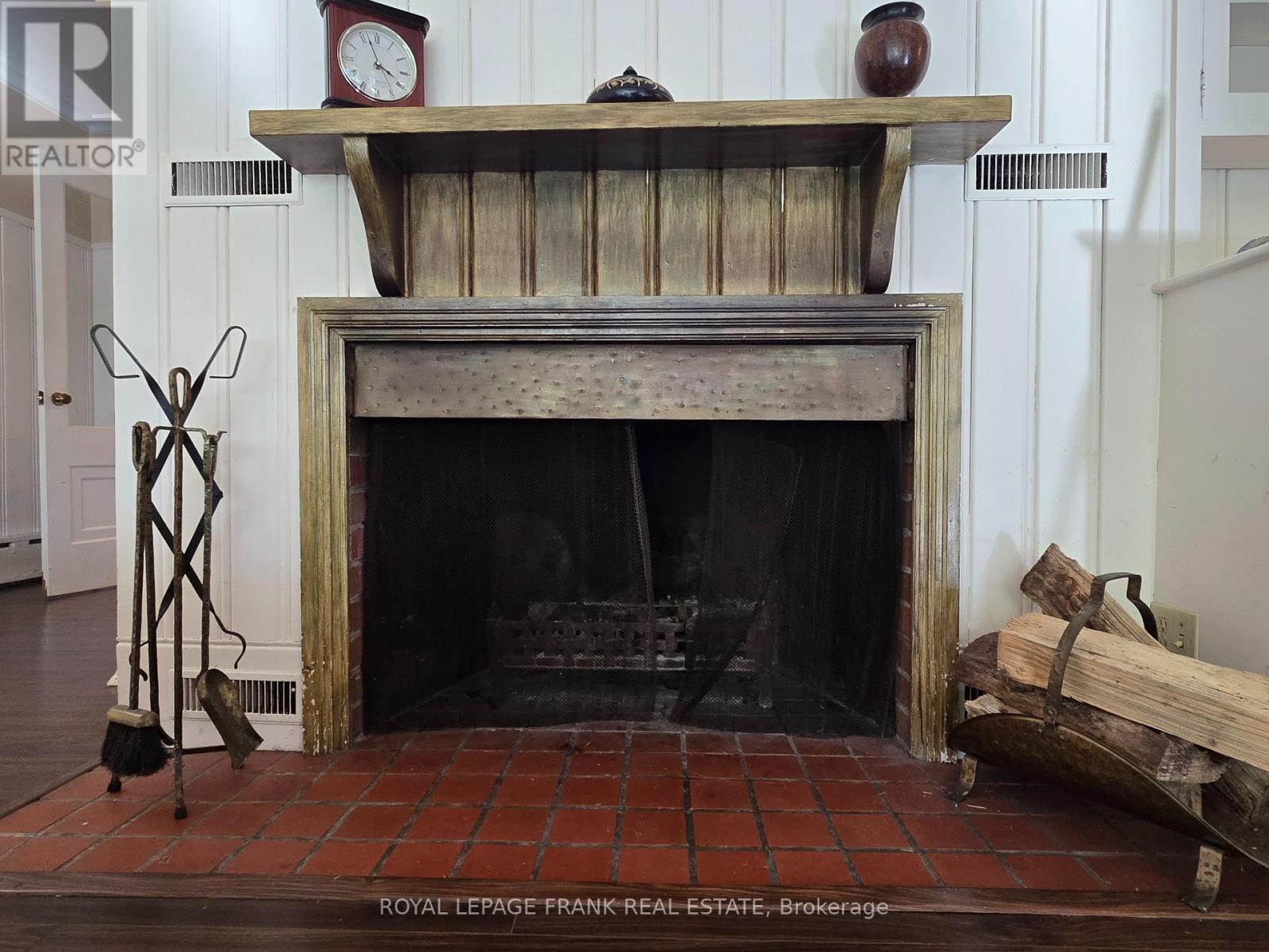 












1330 CHURCH STREET

,
Clarington (Newcastle),







Ontario
L1B1C6

