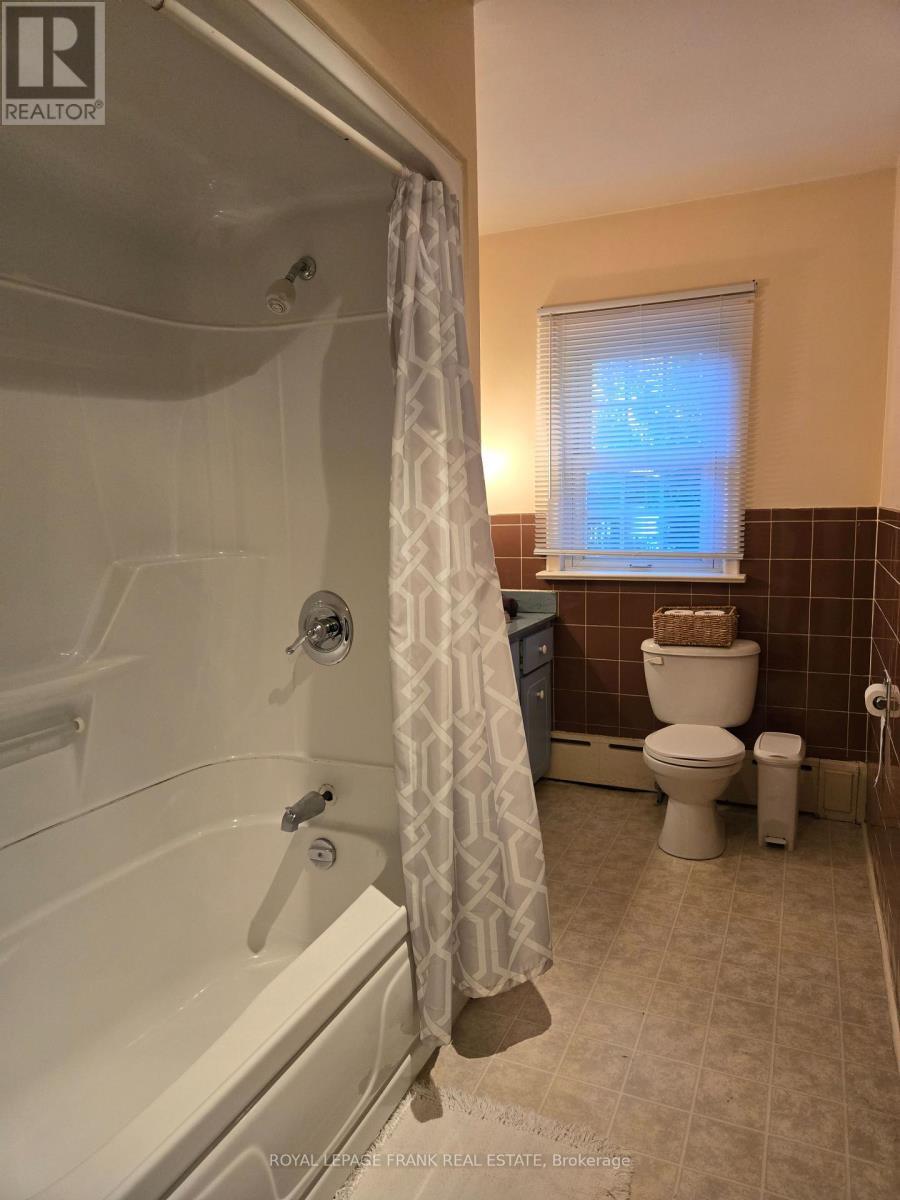 












1330 CHURCH STREET

,
Clarington (Newcastle),







Ontario
L1B1C6

