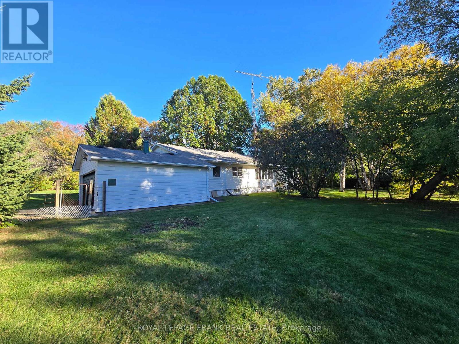 












1330 CHURCH STREET

,
Clarington (Newcastle),







Ontario
L1B1C6

