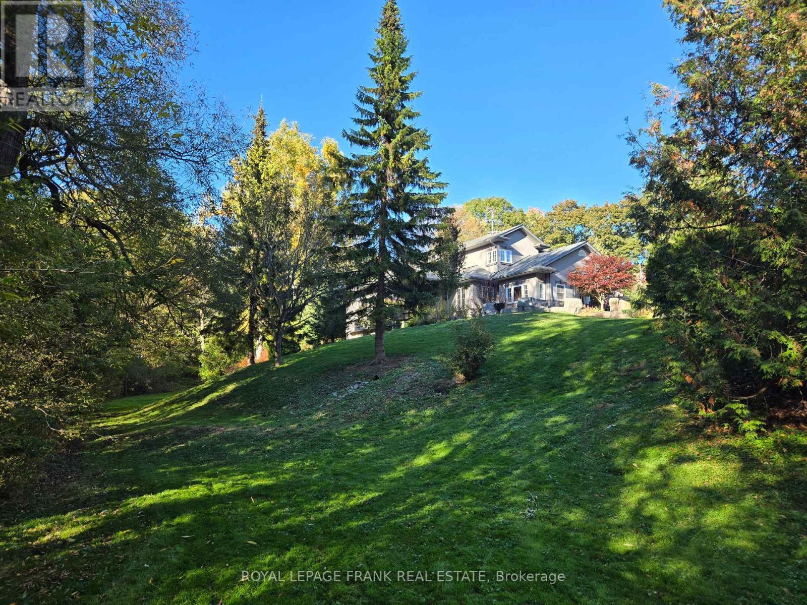 












1330 CHURCH STREET

,
Clarington (Newcastle),







Ontario
L1B1C6

