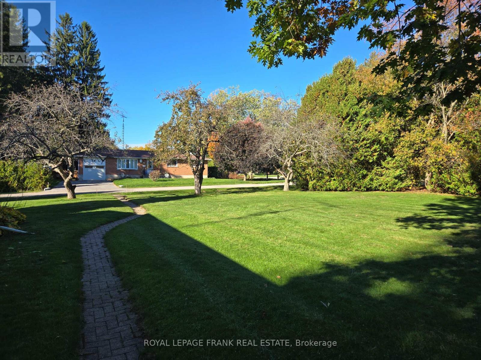 












1330 CHURCH STREET

,
Clarington (Newcastle),




Ontario
L1B1C6

