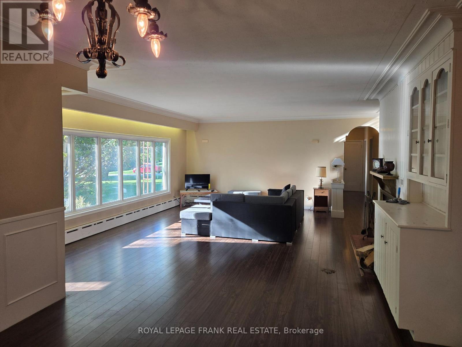 












1330 CHURCH STREET

,
Clarington (Newcastle),




Ontario
L1B1C6

