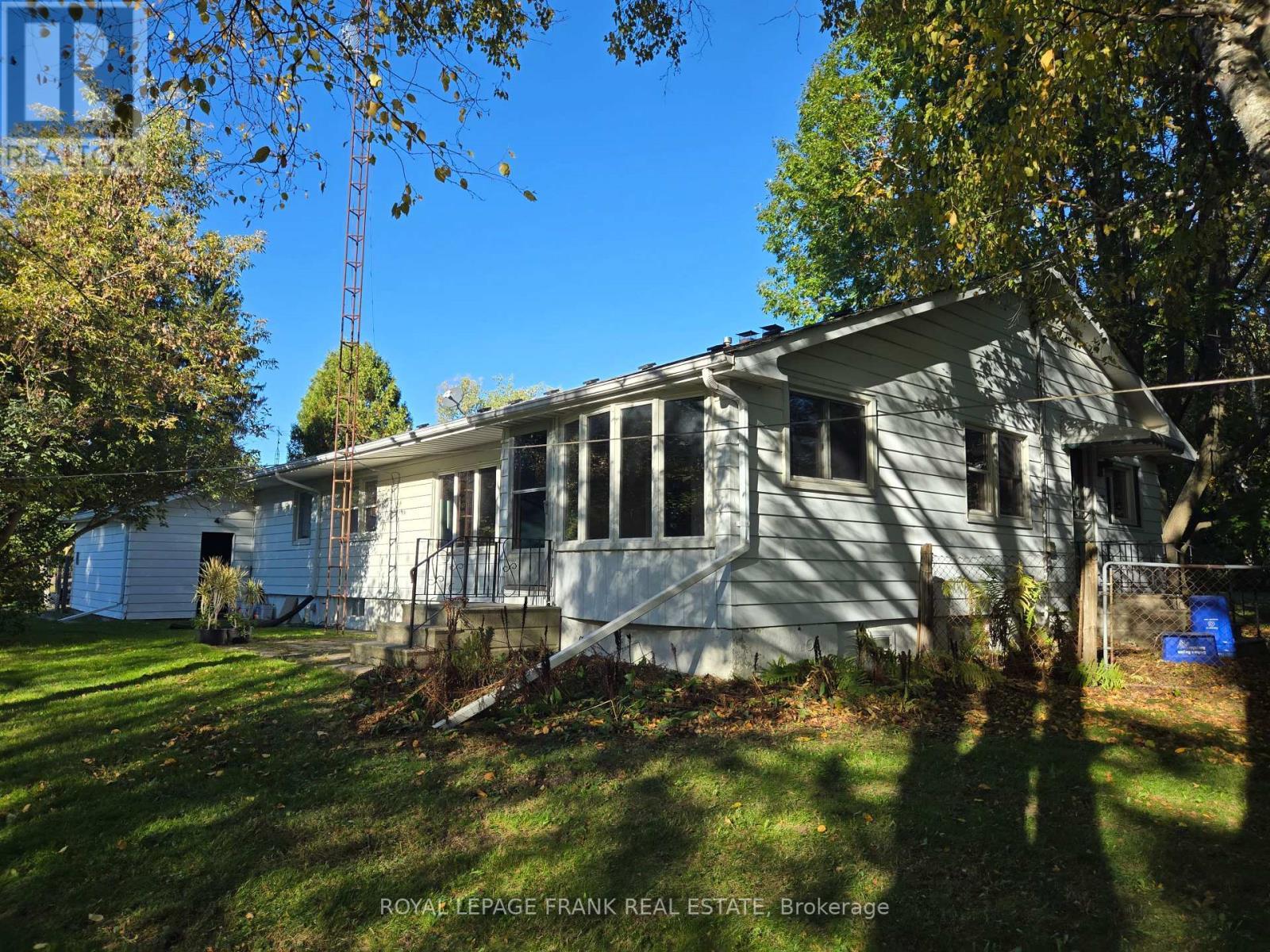 












1330 CHURCH STREET

,
Clarington (Newcastle),




Ontario
L1B1C6

