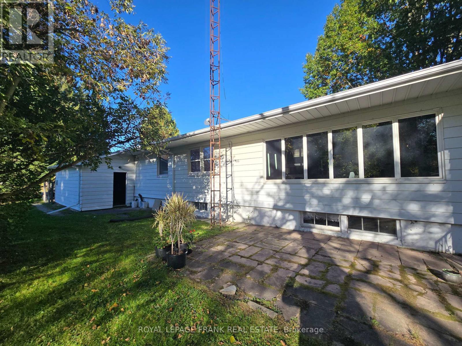 












1330 CHURCH STREET

,
Clarington (Newcastle),




Ontario
L1B1C6

