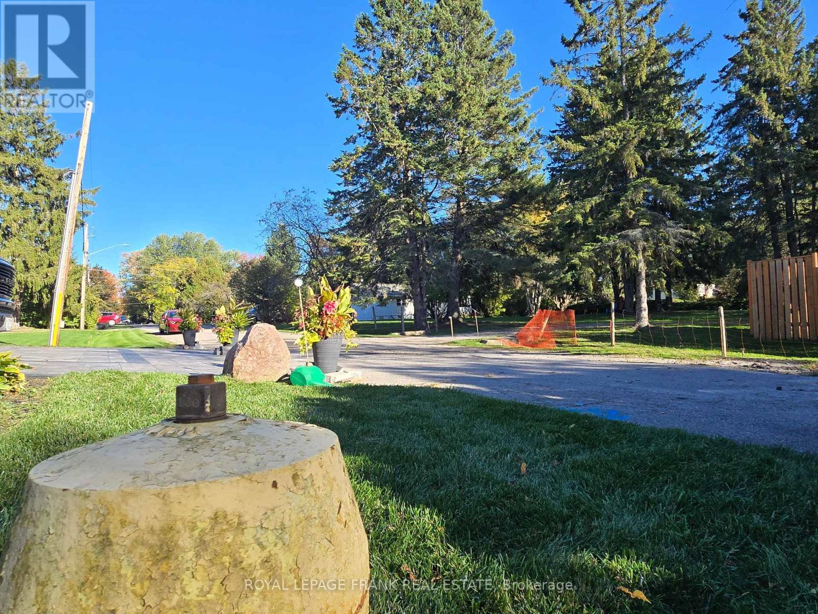 












1330 CHURCH STREET

,
Clarington (Newcastle),




Ontario
L1B1C6

