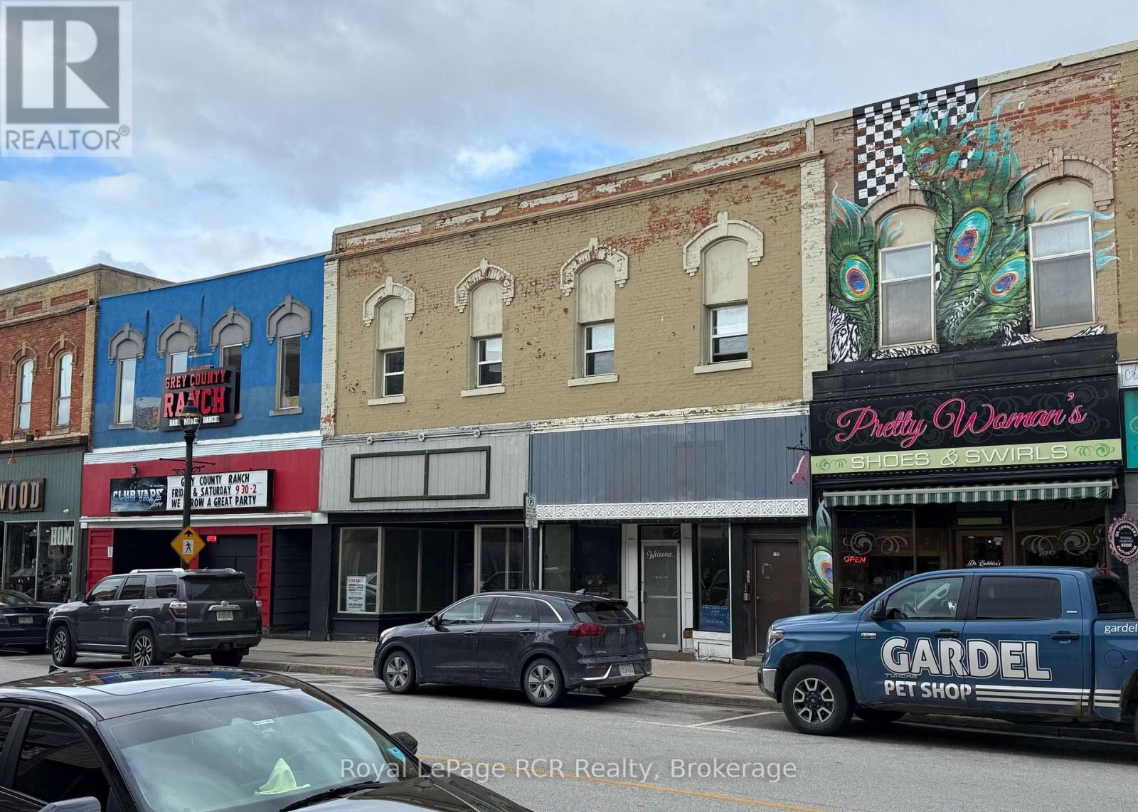 












927 2ND AVENUE E

,
Owen Sound,




Ontario
N4K2H5

