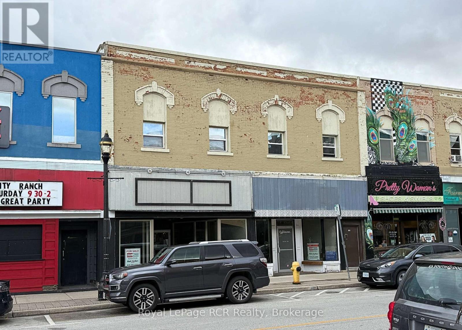 












927 2ND AVENUE E

,
Owen Sound,




Ontario
N4K2H5

