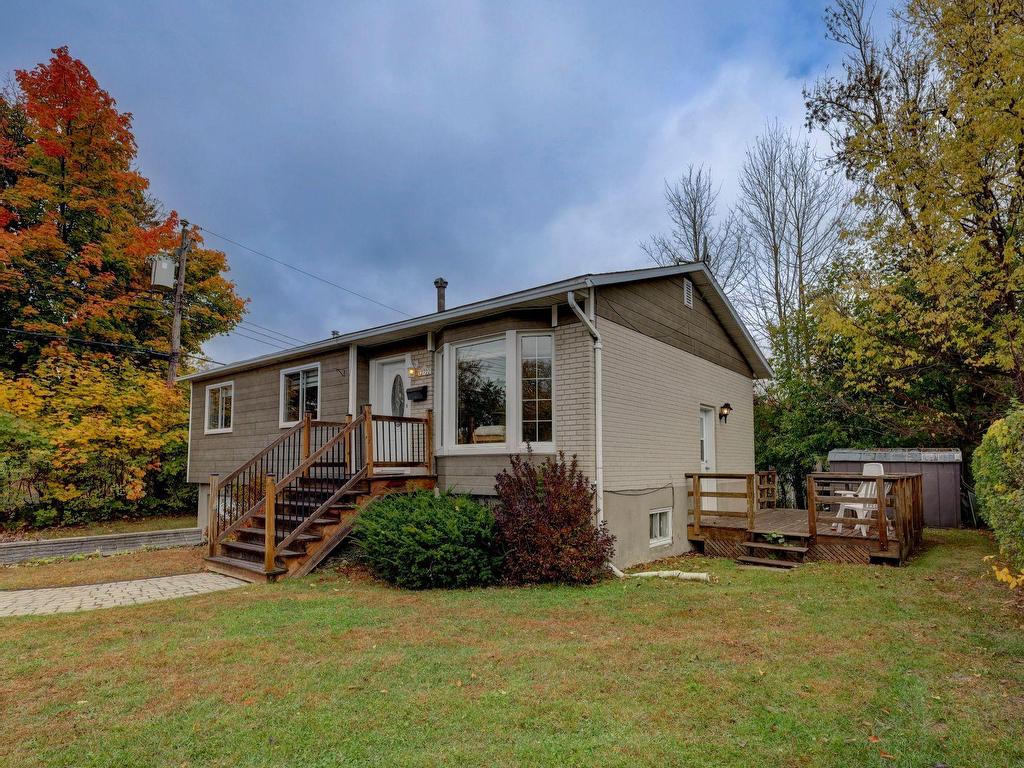









12722


Rue Tracy

,
Pierrefonds-Roxboro (Montréal),




QC
H8Z1R6

