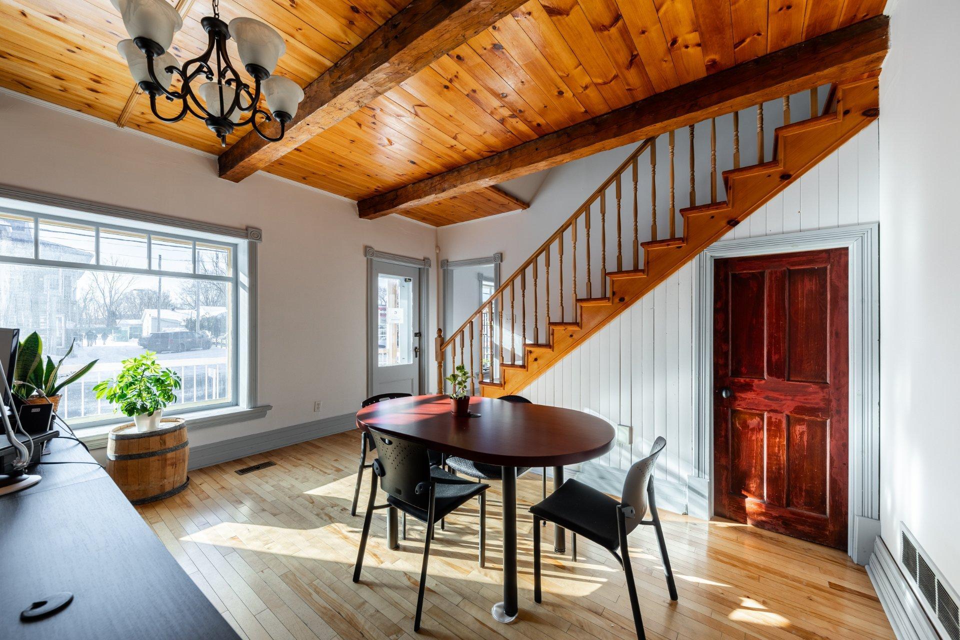 









539


Rue Principale

,
Saint-Sébastien,




QC
J0J2C0

