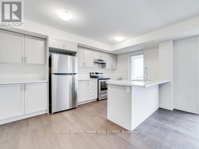 












12 - 23D LOOKOUT DRIVE

,
Clarington (Bowmanville),




Ontario
L1C7G1

