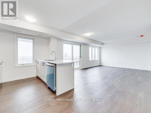 












12 - 23D LOOKOUT DRIVE

,
Clarington (Bowmanville),




Ontario
L1C7G1

