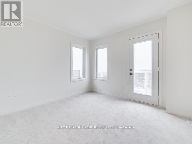 












12 - 23D LOOKOUT DRIVE

,
Clarington (Bowmanville),




Ontario
L1C7G1

