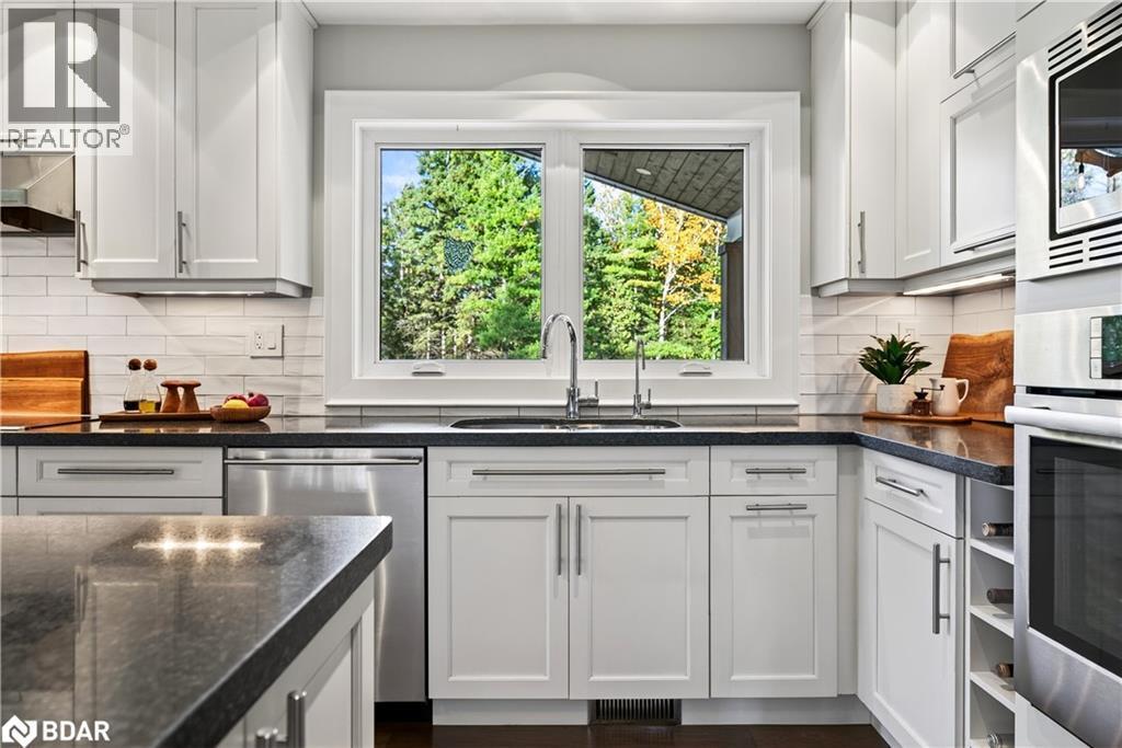 












8495 APPLEBY Line

,
Milton,




Ontario
L0P1B0

