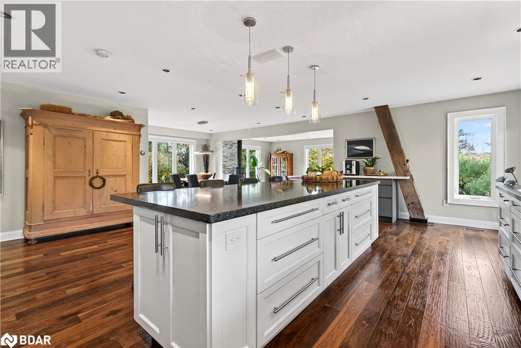 












8495 APPLEBY Line

,
Milton,




Ontario
L0P1B0

