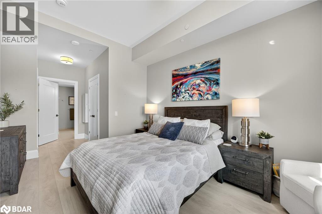 












1 HUME Street Unit# 308

,
Collingwood,




Ontario
L9X0X3

