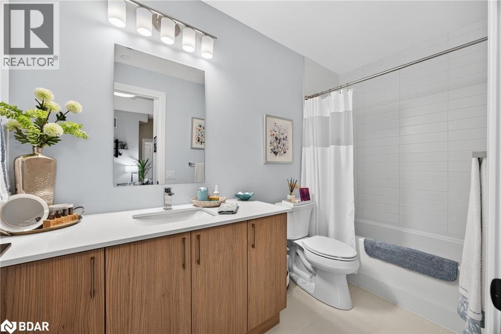 












1 HUME Street Unit# 308

,
Collingwood,




Ontario
L9X0X3

