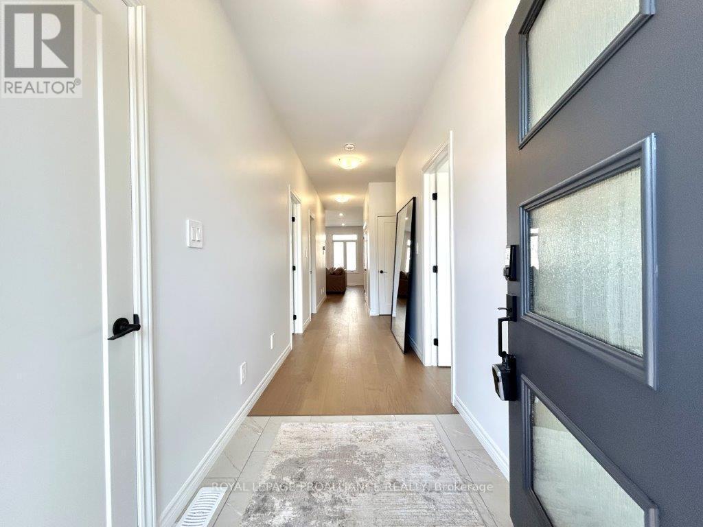 












77 ATHABASKA DRIVE

,
Belleville (Belleville Ward),




Ontario
K8N0T1

