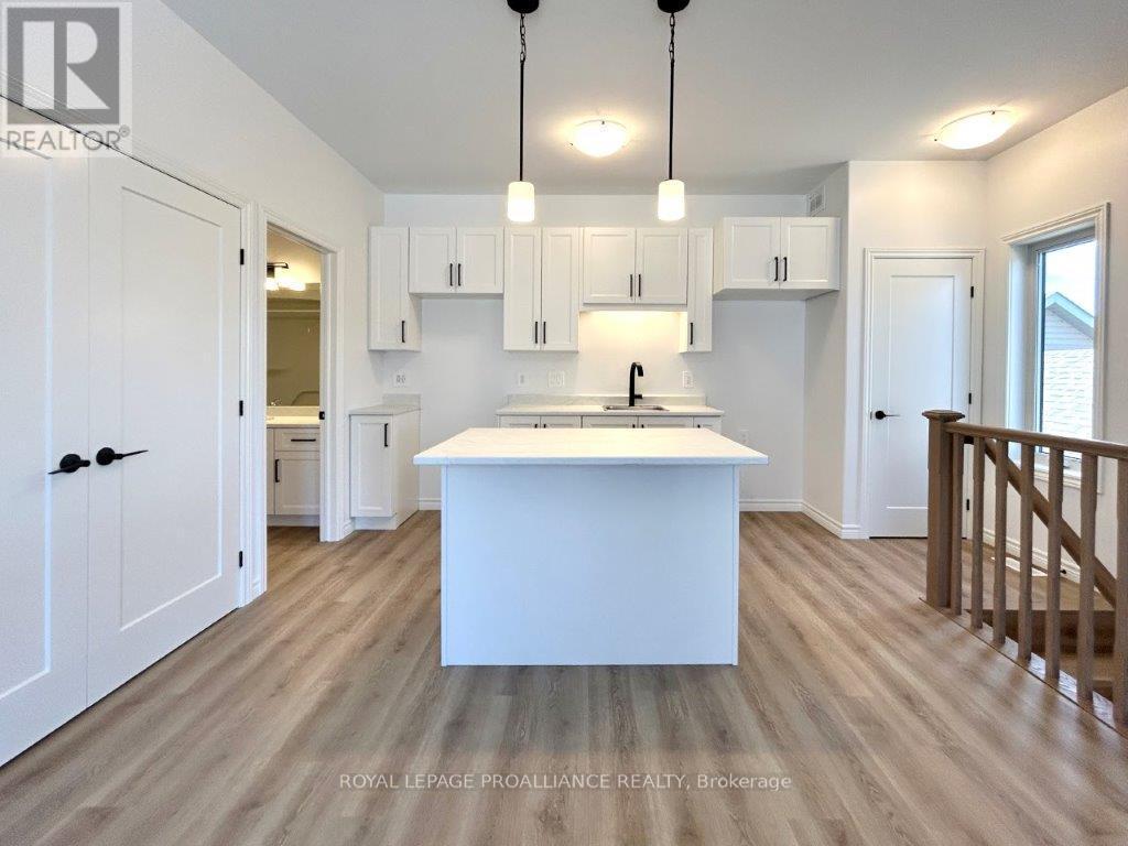 












77 ATHABASKA DRIVE

,
Belleville (Belleville Ward),




Ontario
K8N0T1

