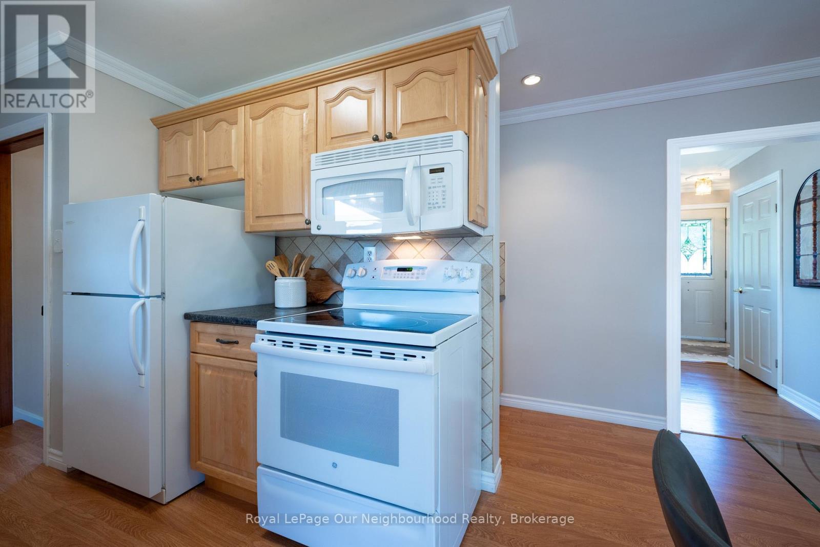 












81 D'ARCY STREET

,
Cobourg,




Ontario
K9A3Z7

