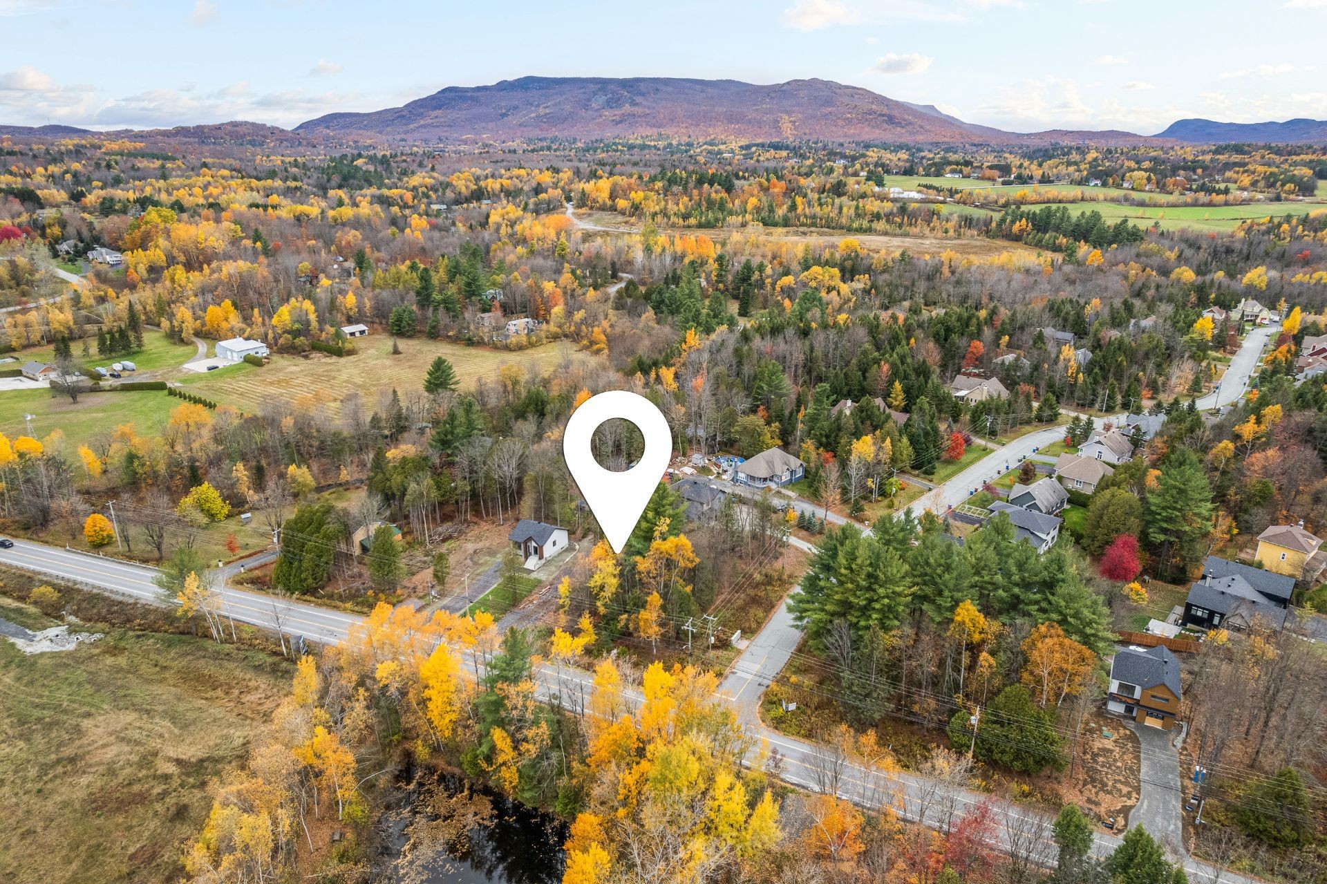 









406


Ch. Southière

,
Magog,







QC
J1X0V7

