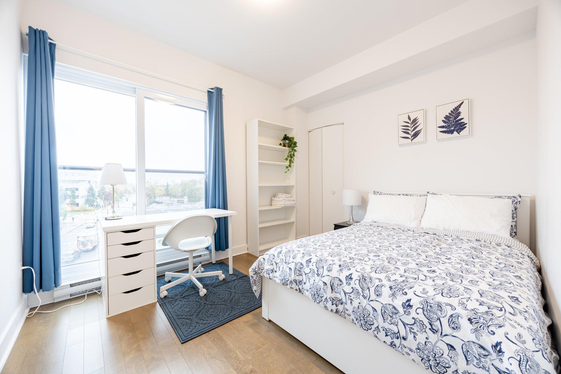 









901


Av. Beaumont

, 303,
Montréal (Villeray/Saint-Michel/Parc-Extension),




QC
H3N1W2

