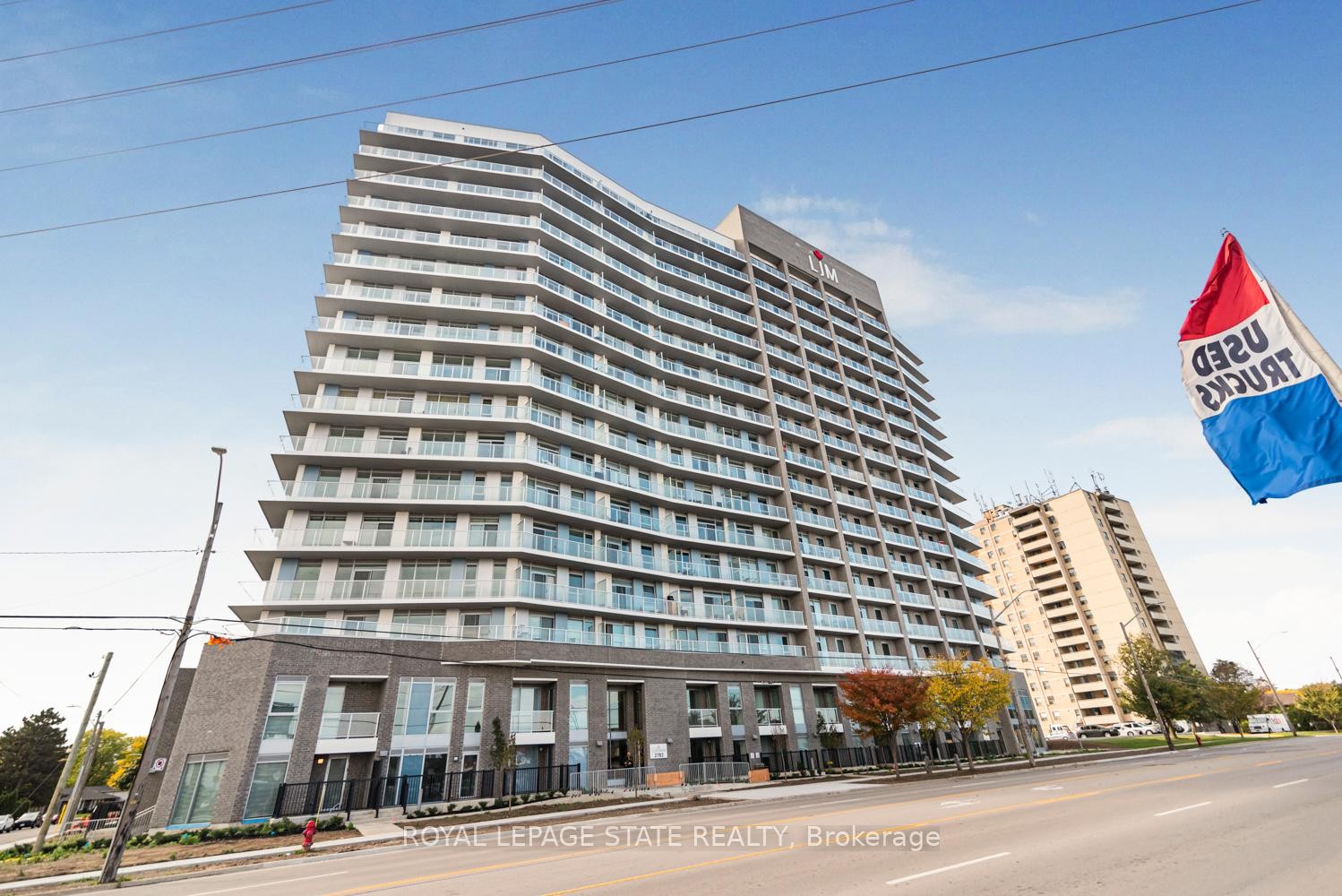 









2782


Barton

Street East, 813,
Hamilton,




ON
L8E 2J8

