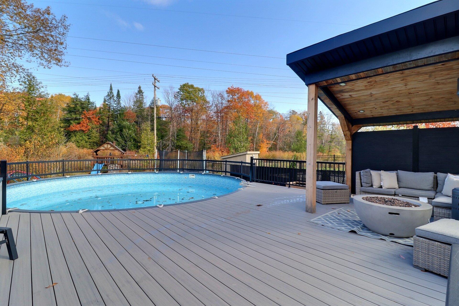 









412


Rue Chagnon

,
Gatineau (Aylmer),




QC
J9J0H2

