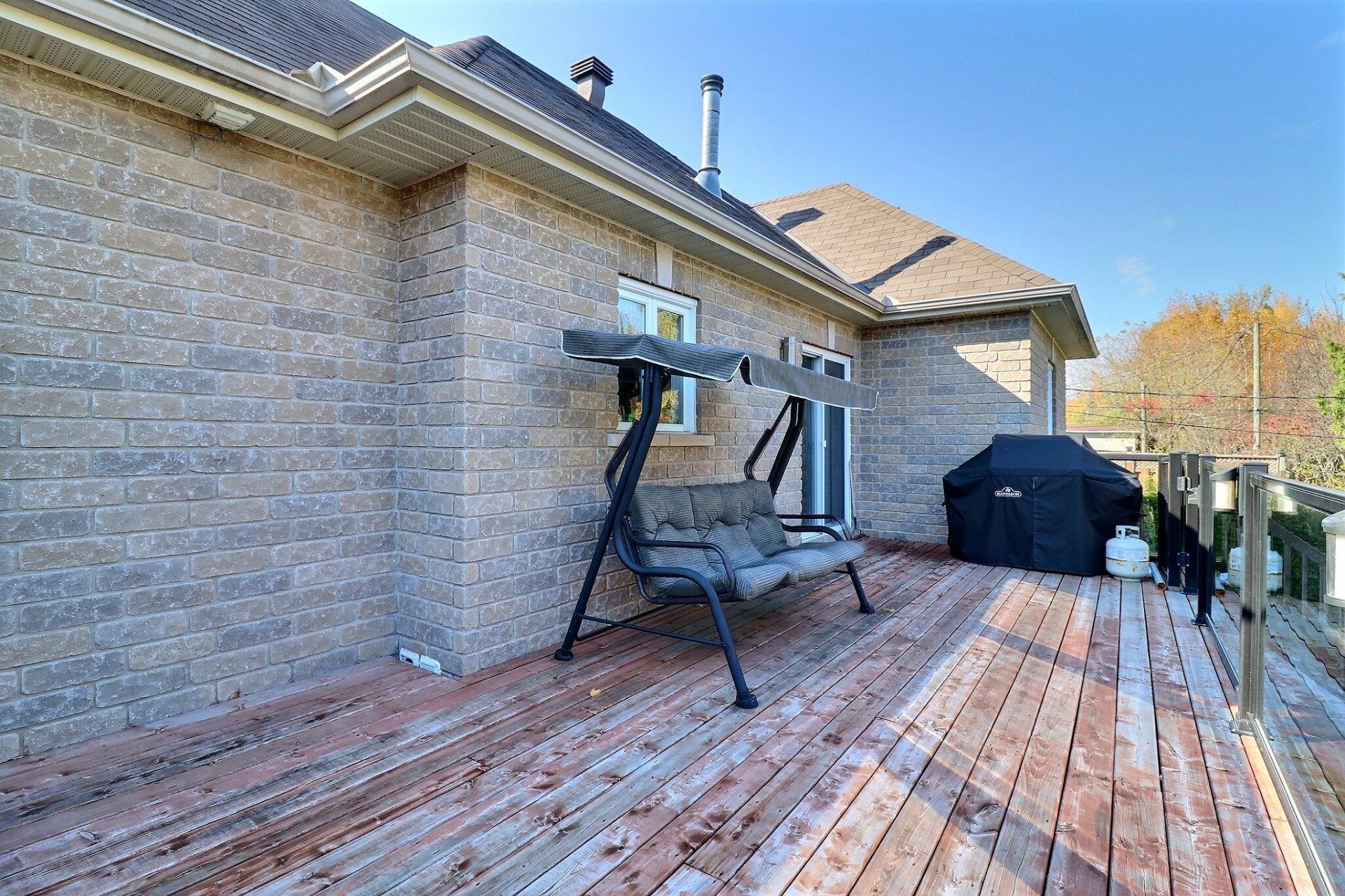









412


Rue Chagnon

,
Gatineau (Aylmer),




QC
J9J0H2

