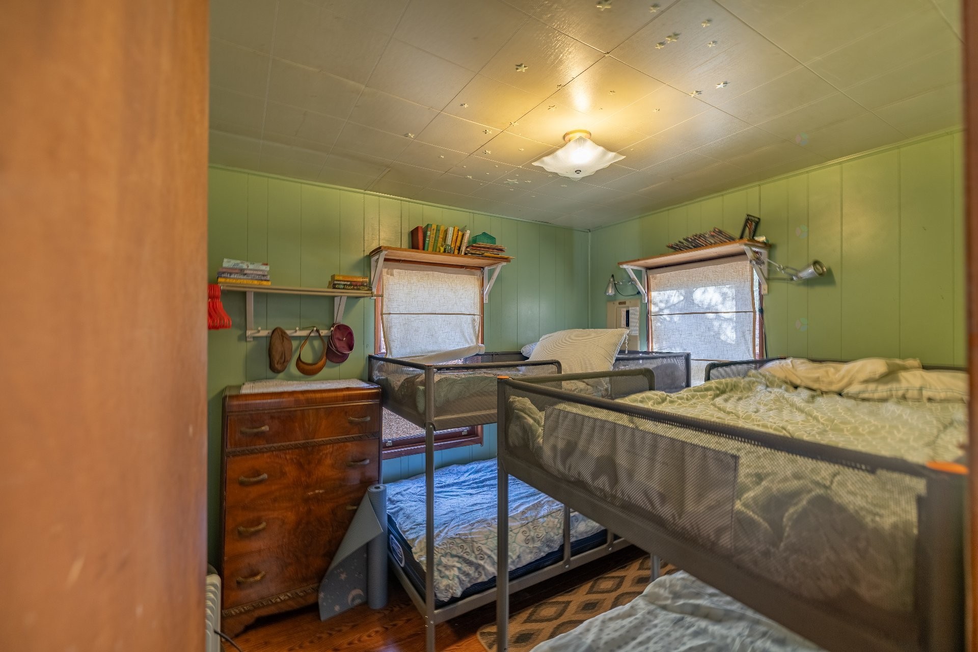 









105


Ch. des Geais-Bleus

,
Nominingue,




QC
J0W1R0

