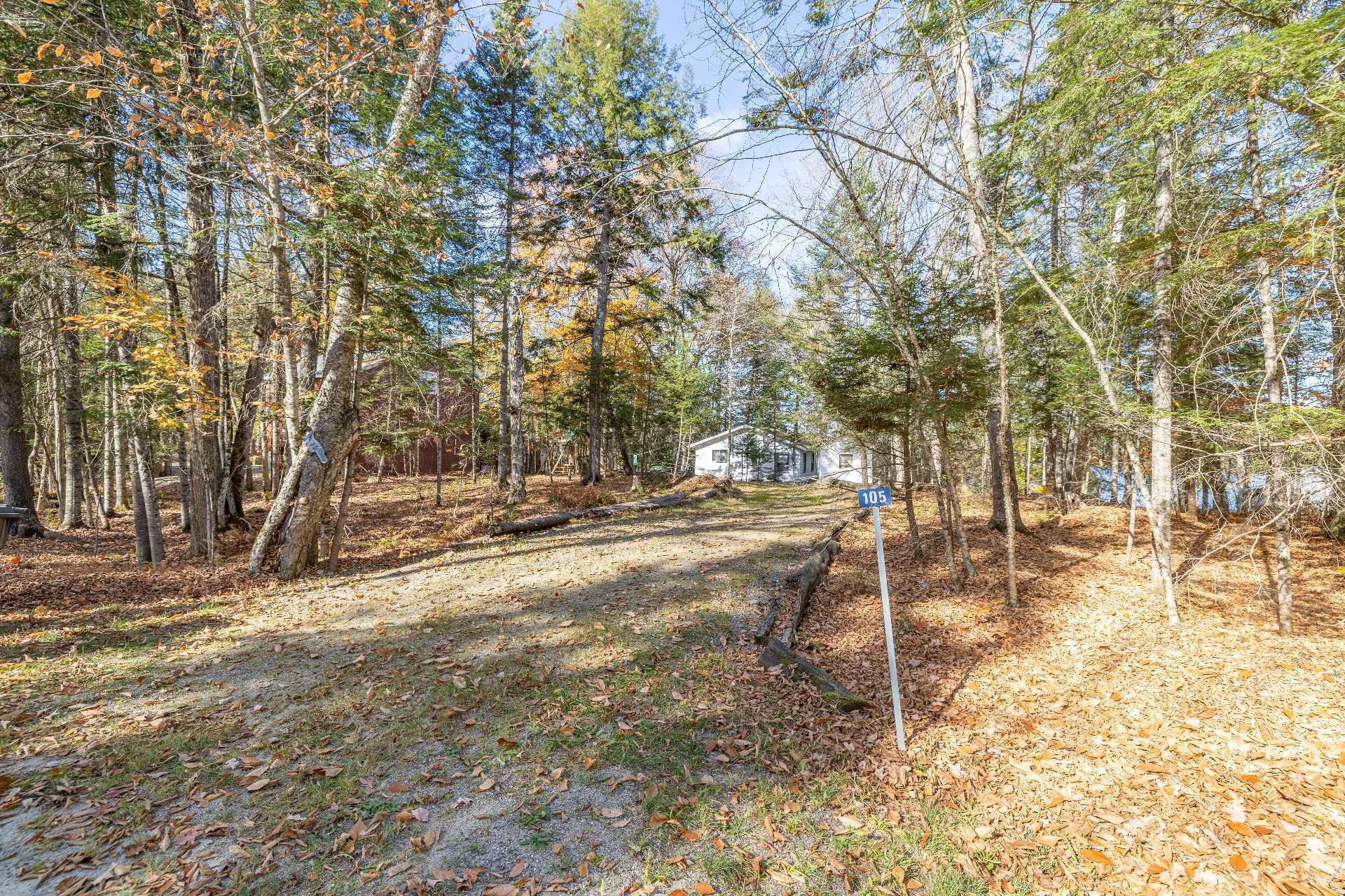 









105


Ch. des Geais-Bleus

,
Nominingue,




QC
J0W1R0

