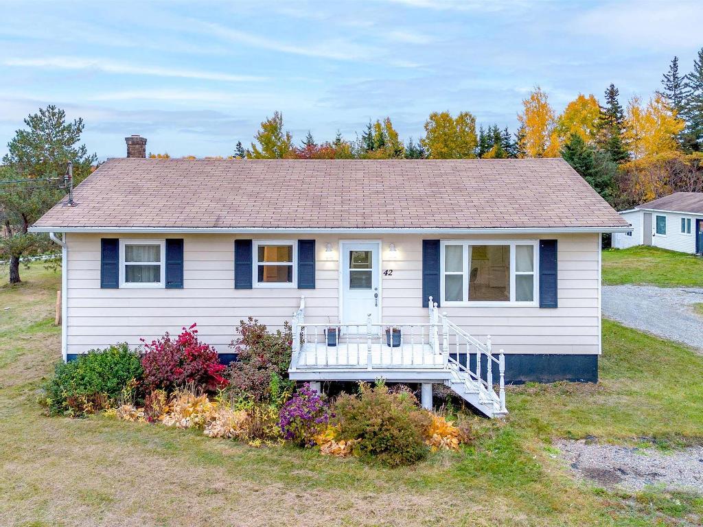 












42 King Grove Road

,
Millville,




NS
B1Y 2B9

