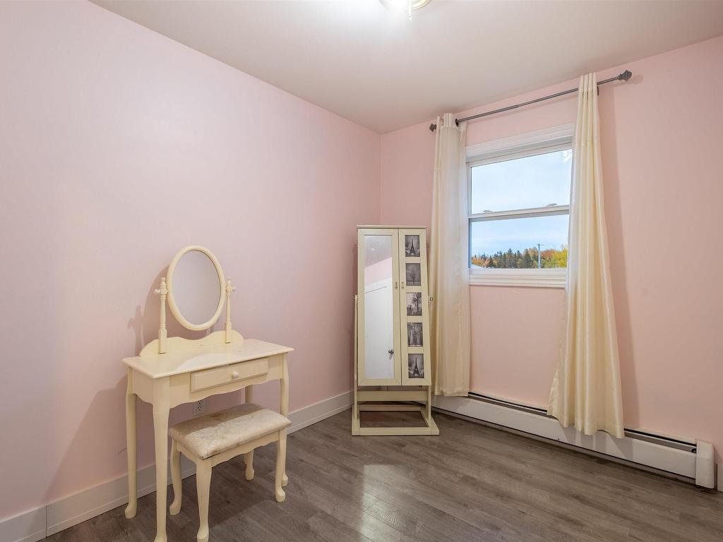 












42 King Grove Road

,
Millville,




NS
B1Y 2B9

