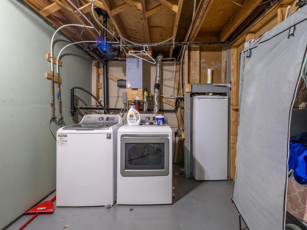 












42 King Grove Road

,
Millville,




NS
B1Y 2B9


