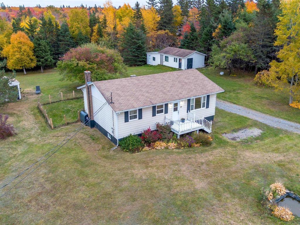 












42 King Grove Road

,
Millville,




NS
B1Y 2B9


