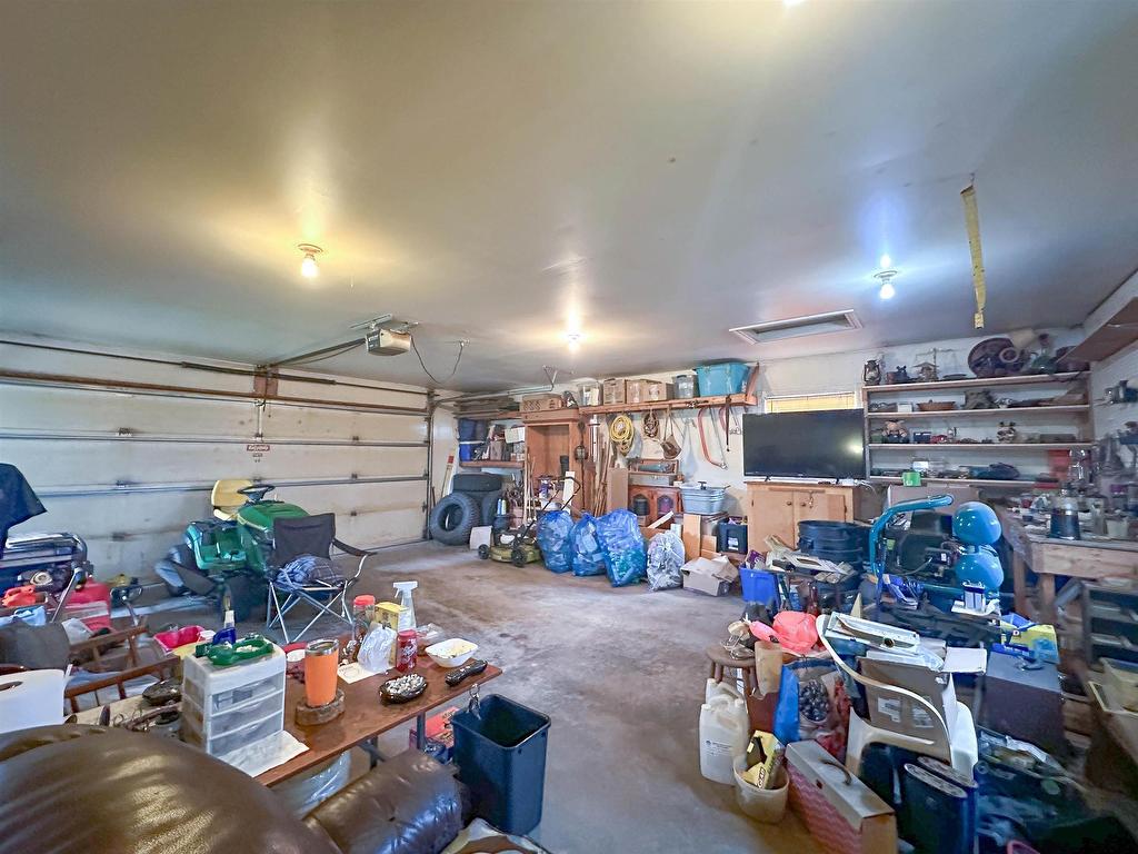 












287 Richard Douglas Drive

,
Mermaid,




PE
C1B 3E5

