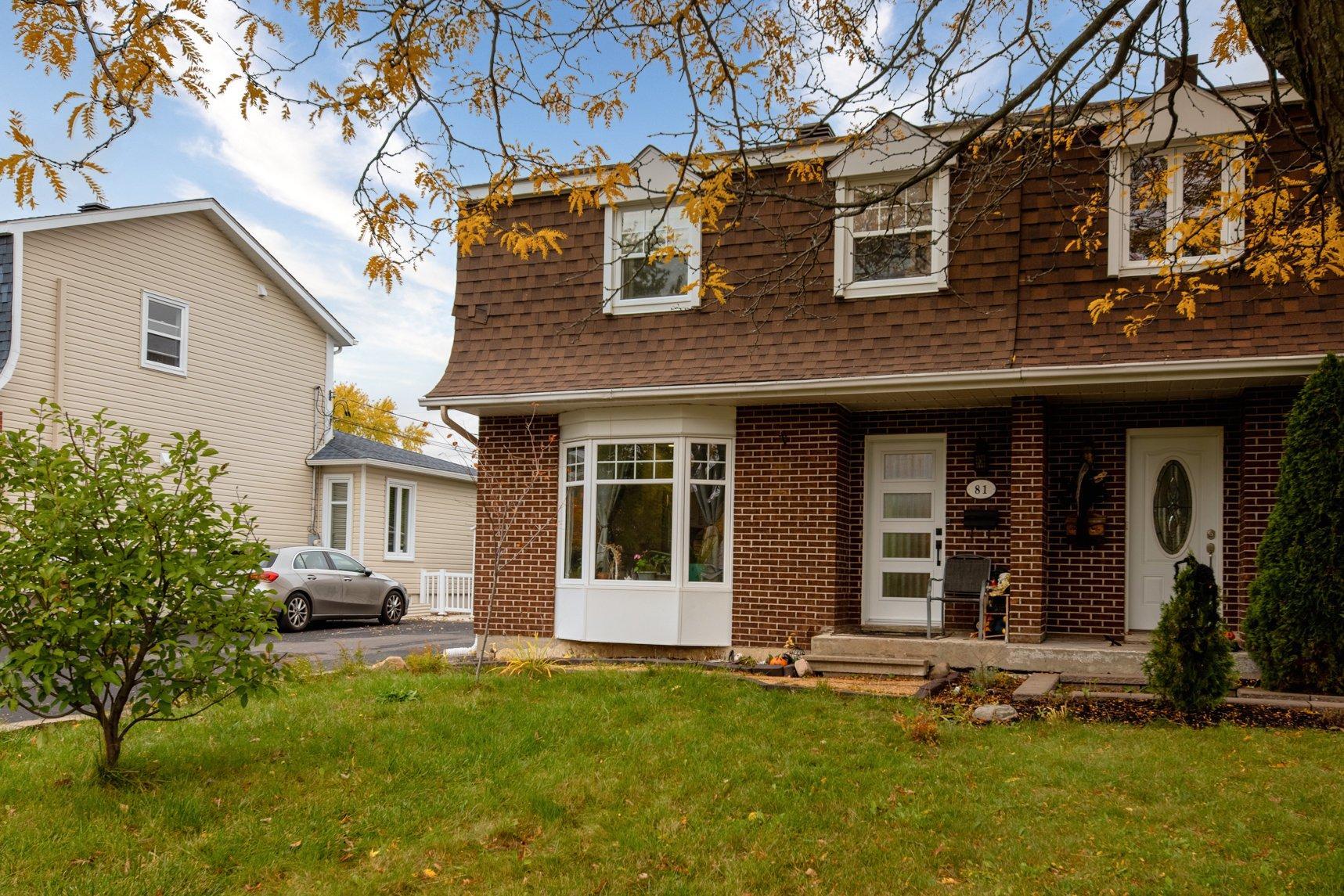 









81


Rue Bernard

,
Saint-Jean-sur-Richelieu,




QC
J3B7X1

