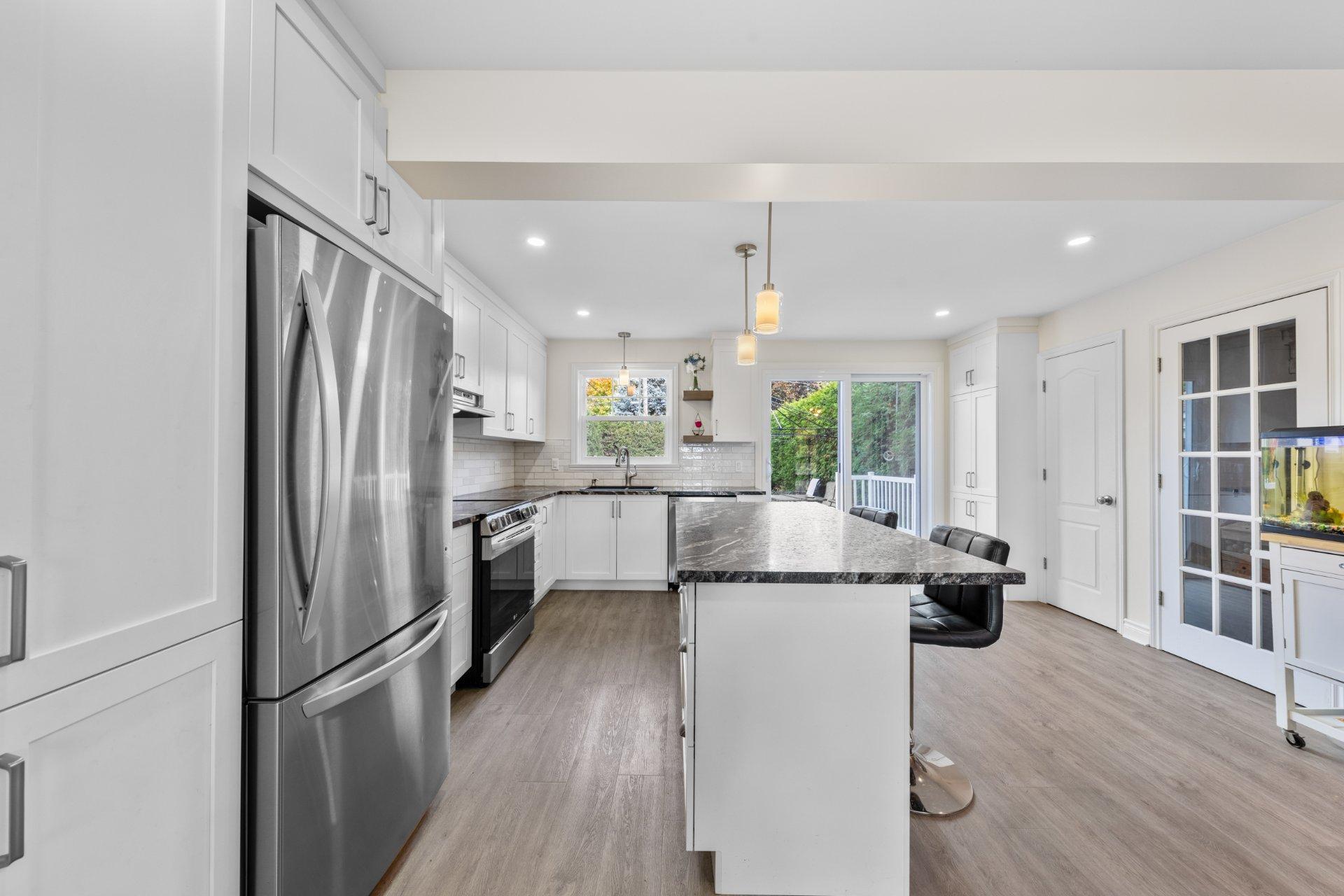 









81


Rue Bernard

,
Saint-Jean-sur-Richelieu,




QC
J3B7X1

