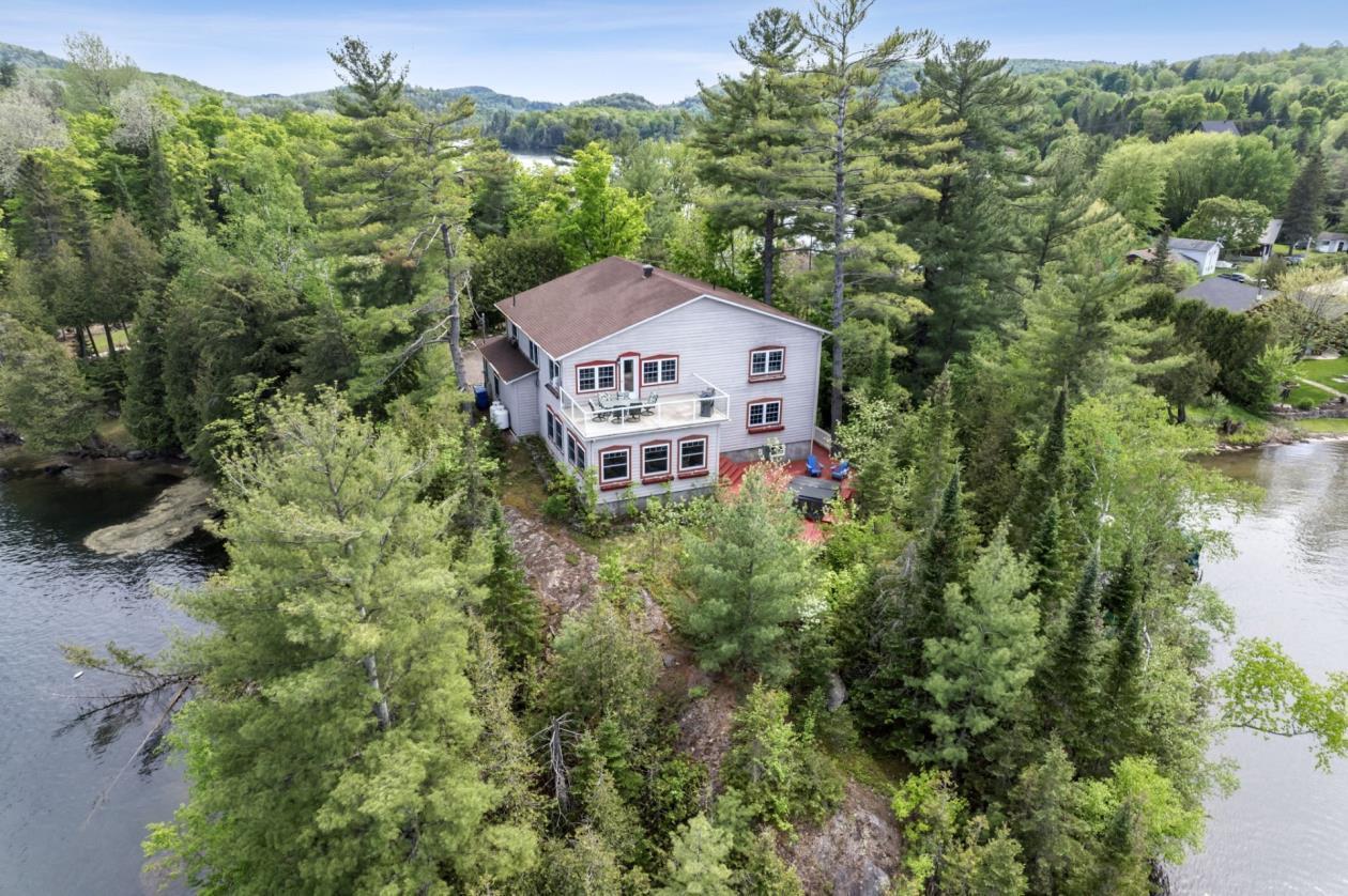 









23


Ch. Lockhart

,
Val-des-Monts,




QC
J8N2R9

