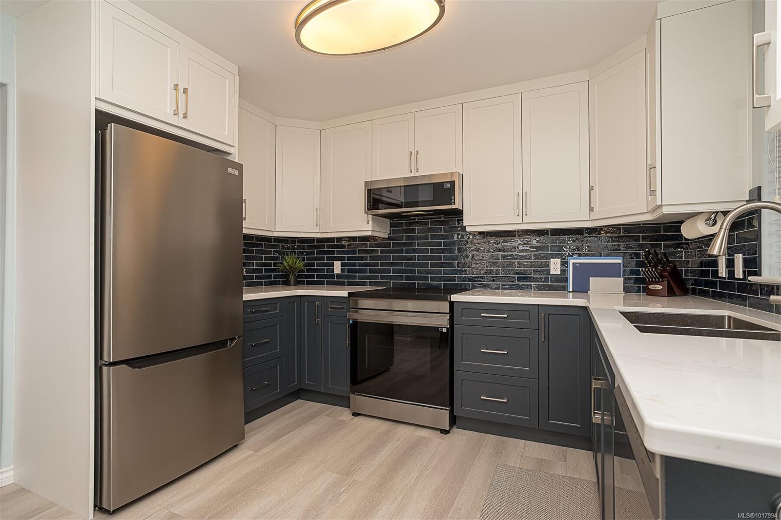 









100


Gifford

Rd, 44,
Ladysmith,




BC
V9G 1A1

