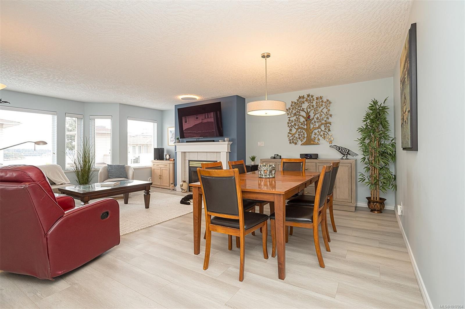 









100


Gifford

Rd, 44,
Ladysmith,




BC
V9G 1A1

