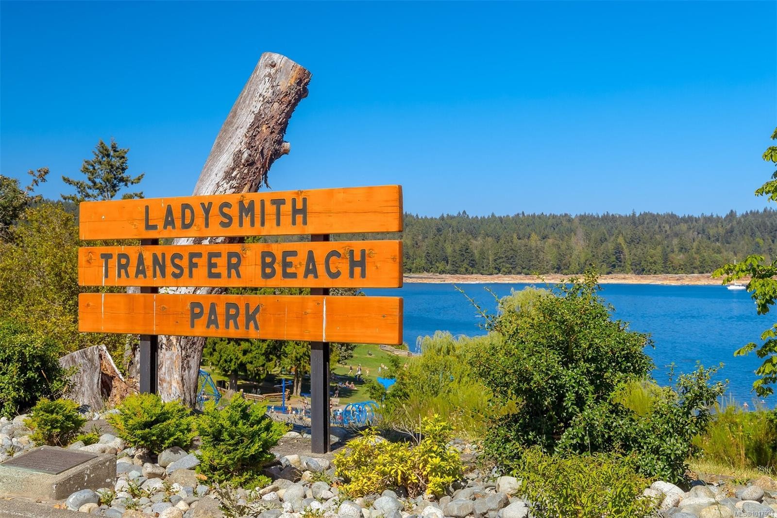 









100


Gifford

Rd, 44,
Ladysmith,




BC
V9G 1A1

