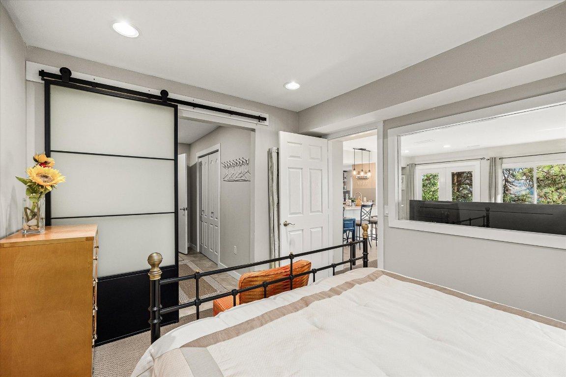 









5821


Atkinson

Crescent,
Peachland,




BC
V0H 1X4

