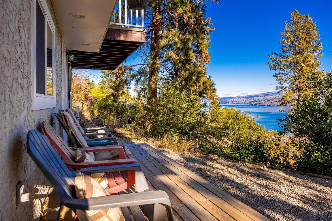 









5821


Atkinson

Crescent,
Peachland,




BC
V0H 1X4

