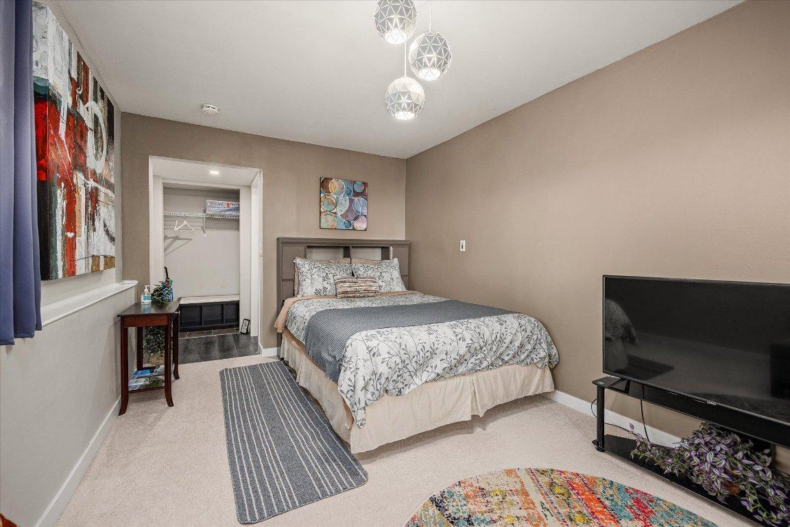 









5821


Atkinson

Crescent,
Peachland,




BC
V0H 1X4

