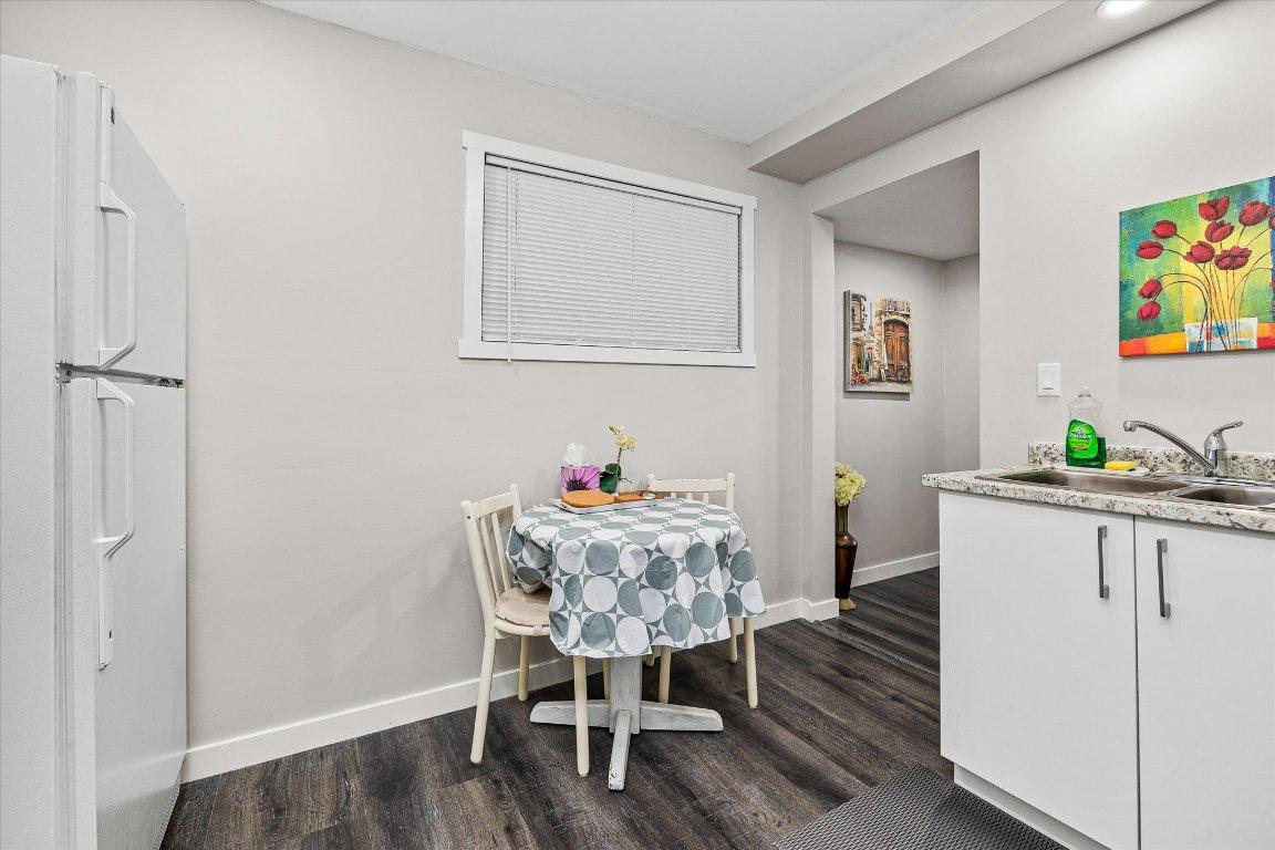 









5821


Atkinson

Crescent,
Peachland,




BC
V0H 1X4

